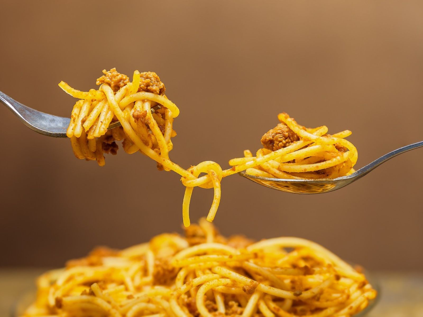 How To Make High Protein, Lower Calorie Spaghetti